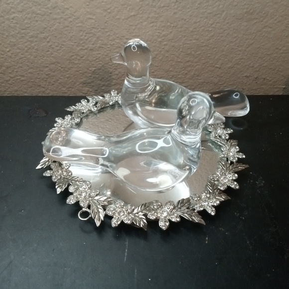 GORGEOUS Pair of Baccarat France Crystal 6" Dove Figurines - Picture 3 of 7
